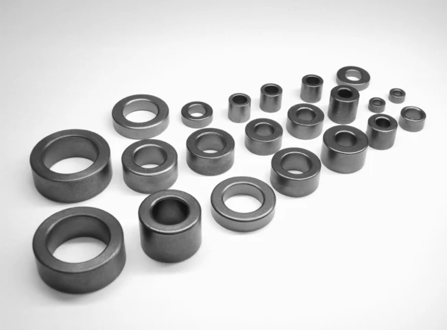 非分割,二分割トロイダルコア TRシリーズ(高周波用)